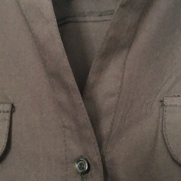 Brown short sleeve blouse2 fake pockets, stretchy, H&M, Us10 - Picture 4 of 13